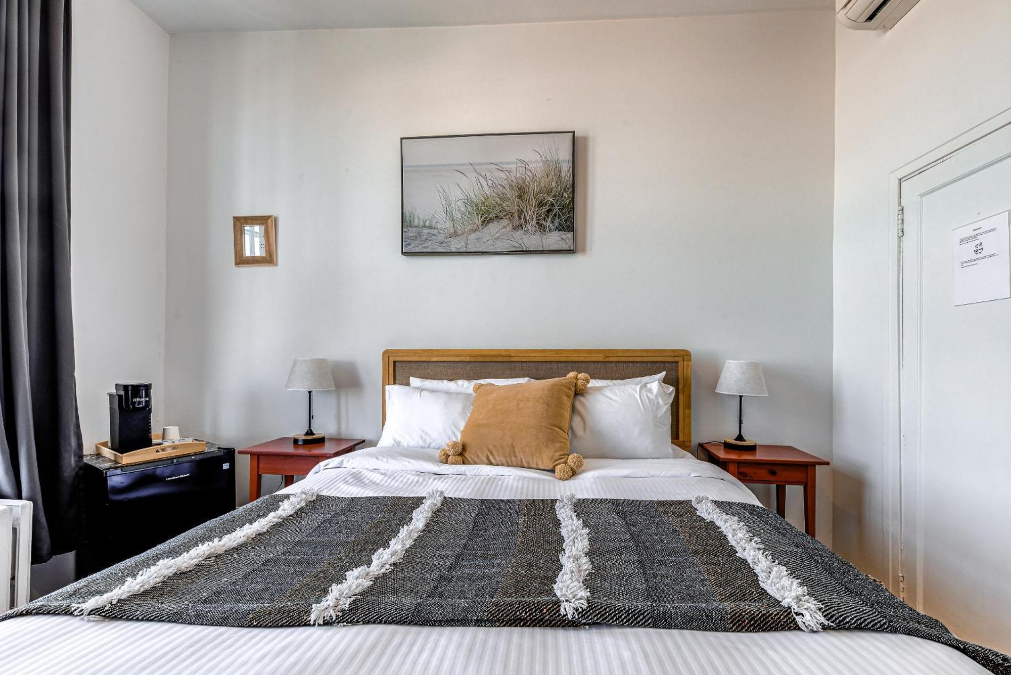 North House - Hotel Automatise Manoir Des Remparts 魁北克 外观 照片
