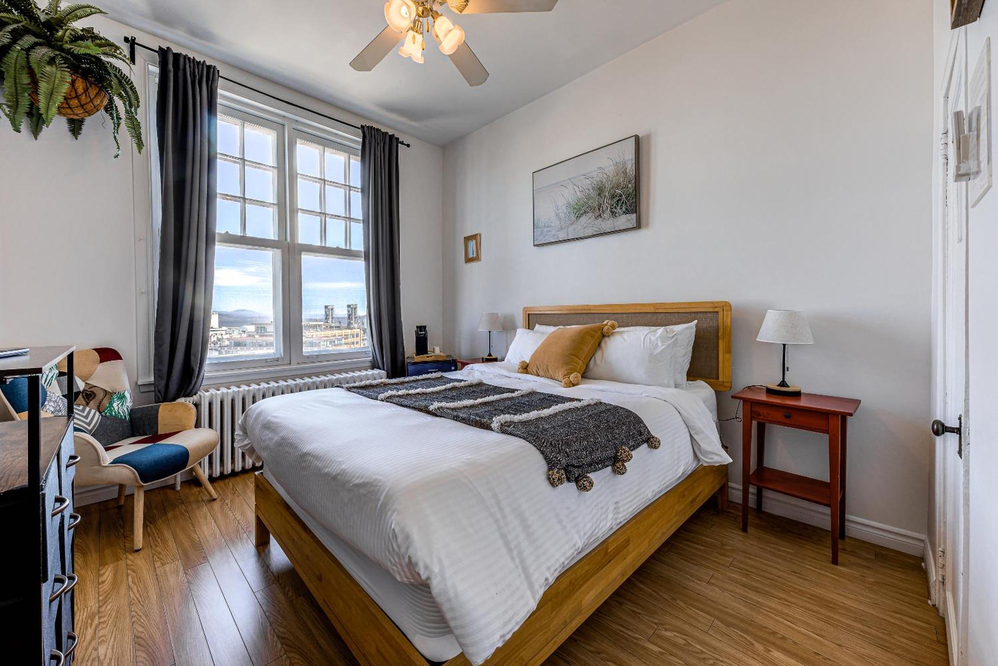 North House - Hotel Automatise Manoir Des Remparts 魁北克 外观 照片