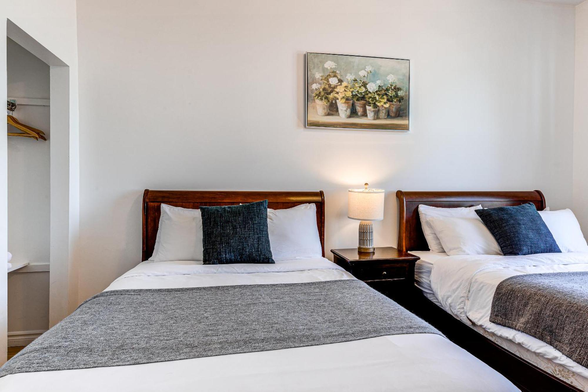 North House - Hotel Automatise Manoir Des Remparts 魁北克 外观 照片